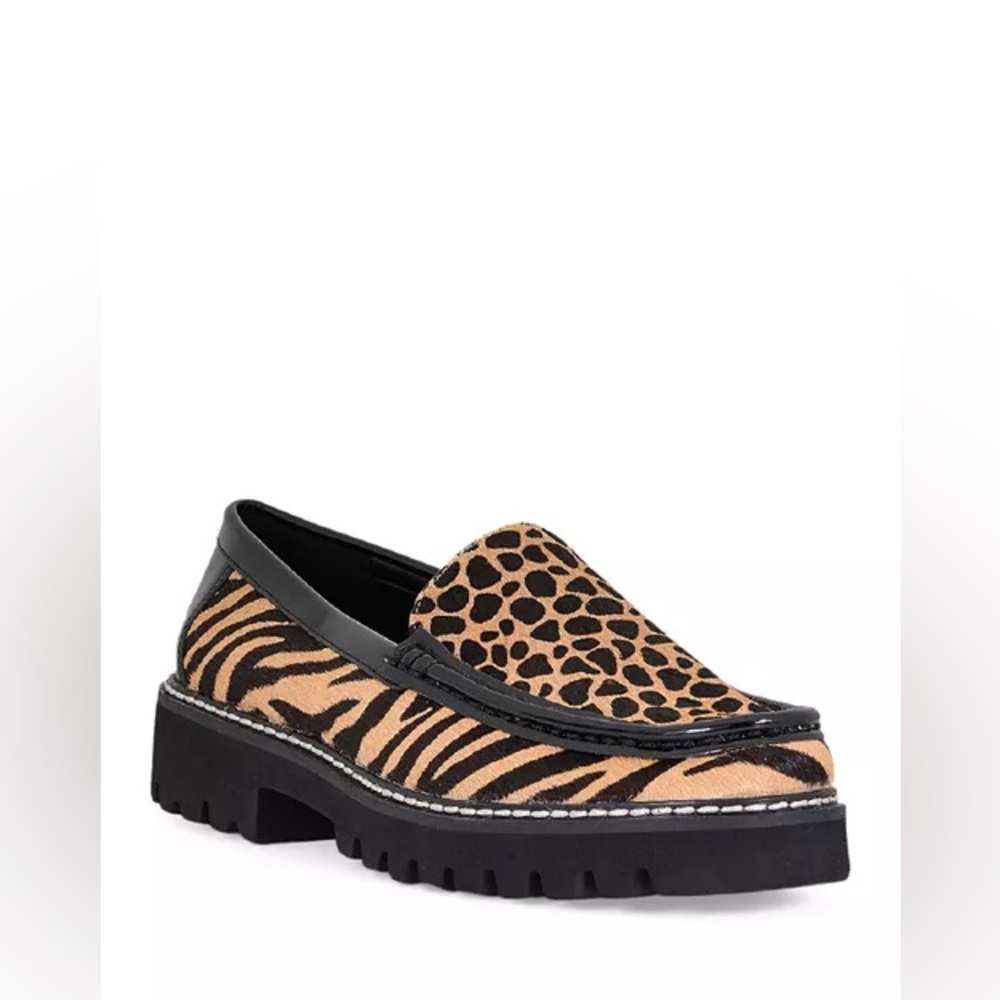 Donald Pliner
Women's Hope Animal Print Loafers size 9 1/2 M